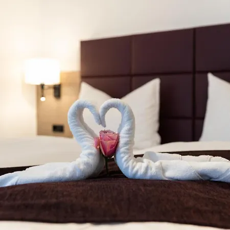 Hotel Gloria Superior 3*