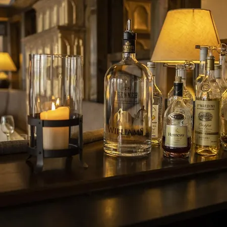 Gloria Superior فندق